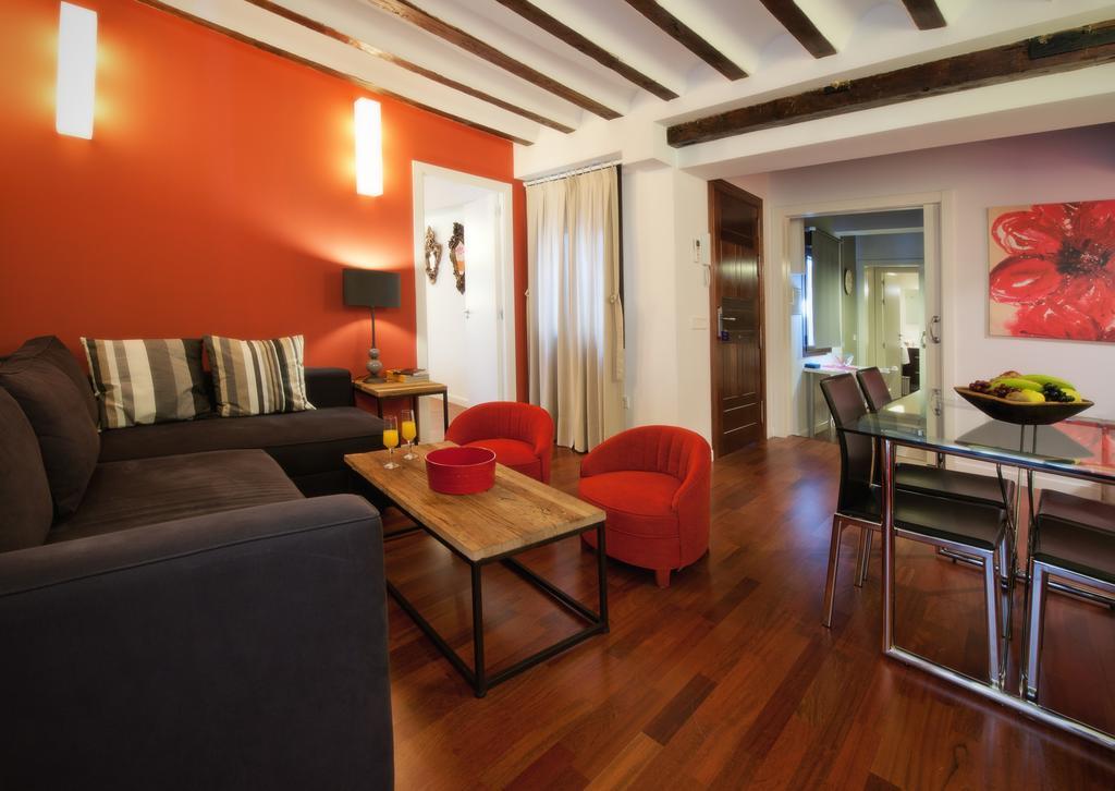 Apartamentos Abad Τολέδο Δωμάτιο φωτογραφία